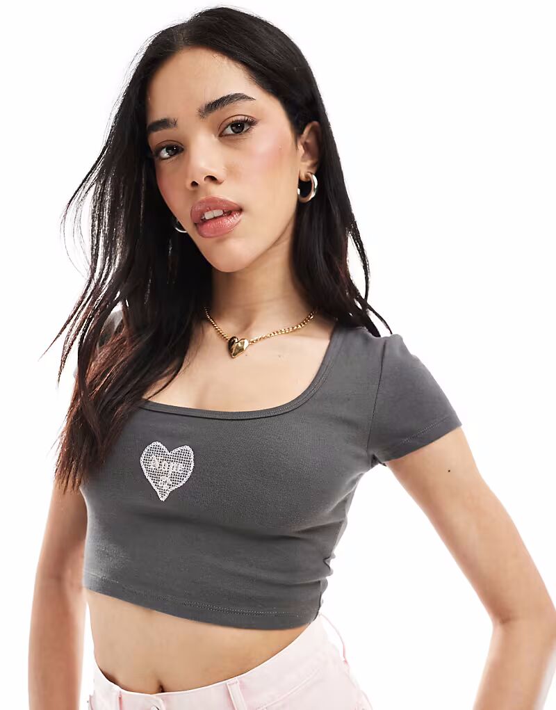 

Футболка из хлопка с круглым вырезом, оборкой и укороченным краем, черного цвета Cotton On, Черный, Футболка из хлопка с круглым вырезом, оборкой и укороченным краем, черного цвета Cotton On