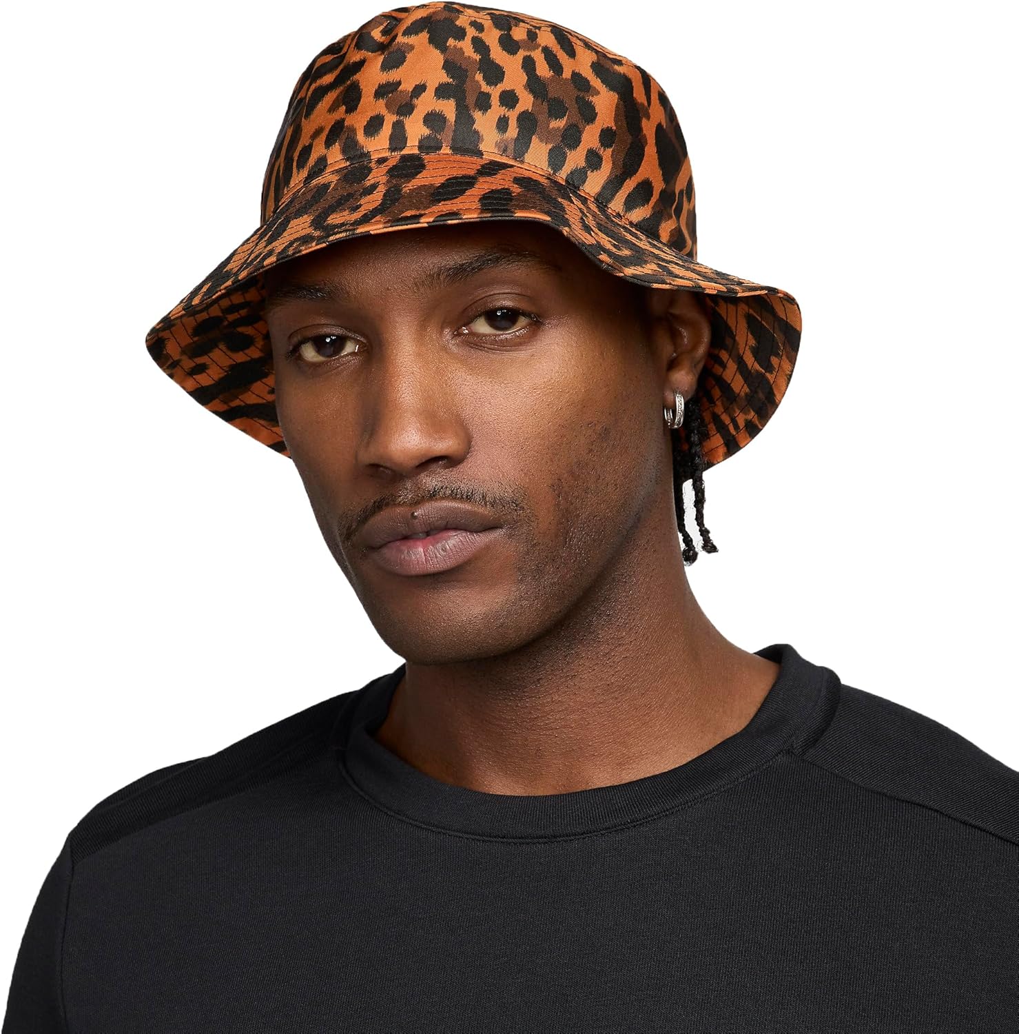 

Панама унисекс Nike Apex с анималистичным принтом для взрослых, Black/Monarch/Cacao Wow