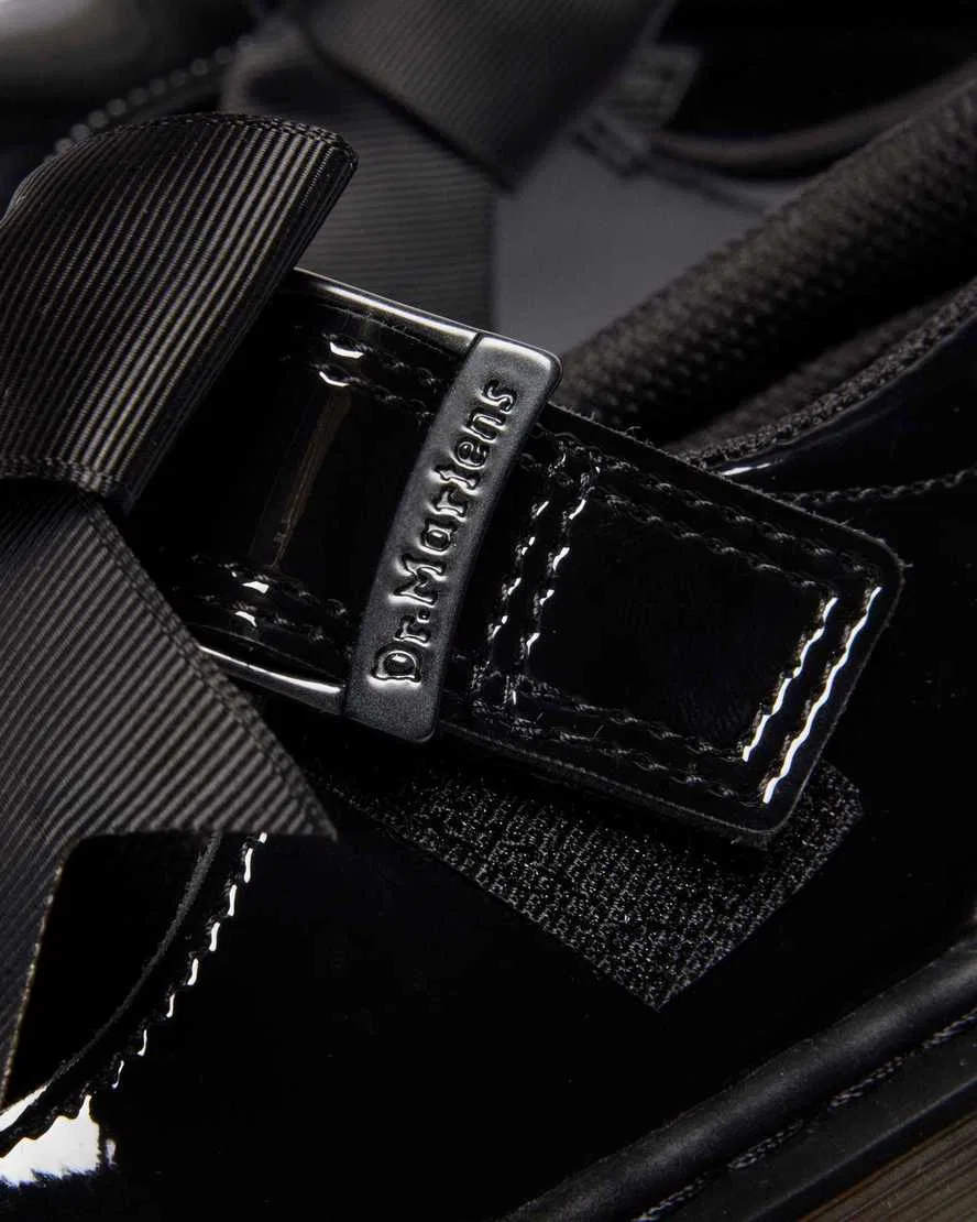 Туфли Dr Martens Polley II Junior с бантом, лакированная кожа, черный — фото 3