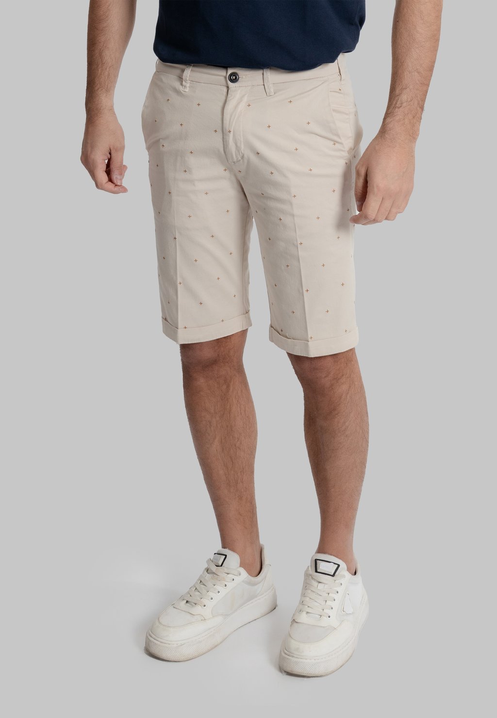 

Шорты BERMUDA CON IMPUNTURA 40 Weft, слоновая кость