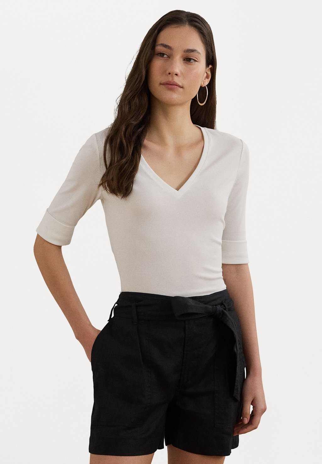 

Базовая футболка STRETCH COTTON ELBOW SLEEVE V NECK TEE Lauren Ralph Lauren, белый