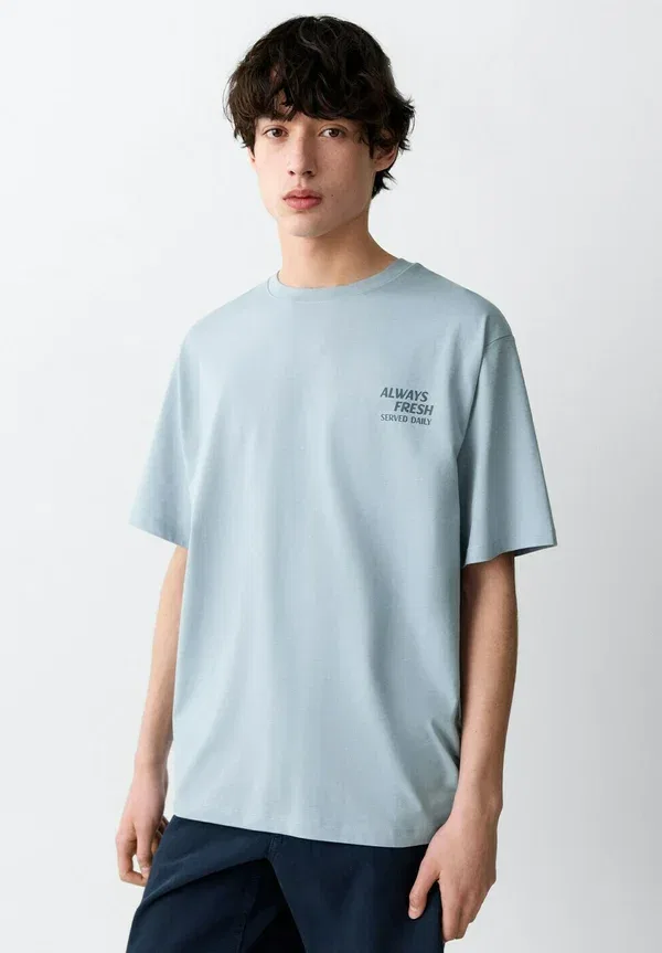 Футболка с принтом Mango Kids, синяя — фото 3