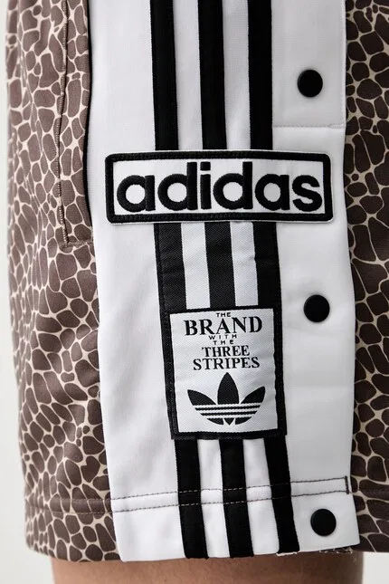 Шорты женские с лампасами Adidas Originals, коричневый — фото 4