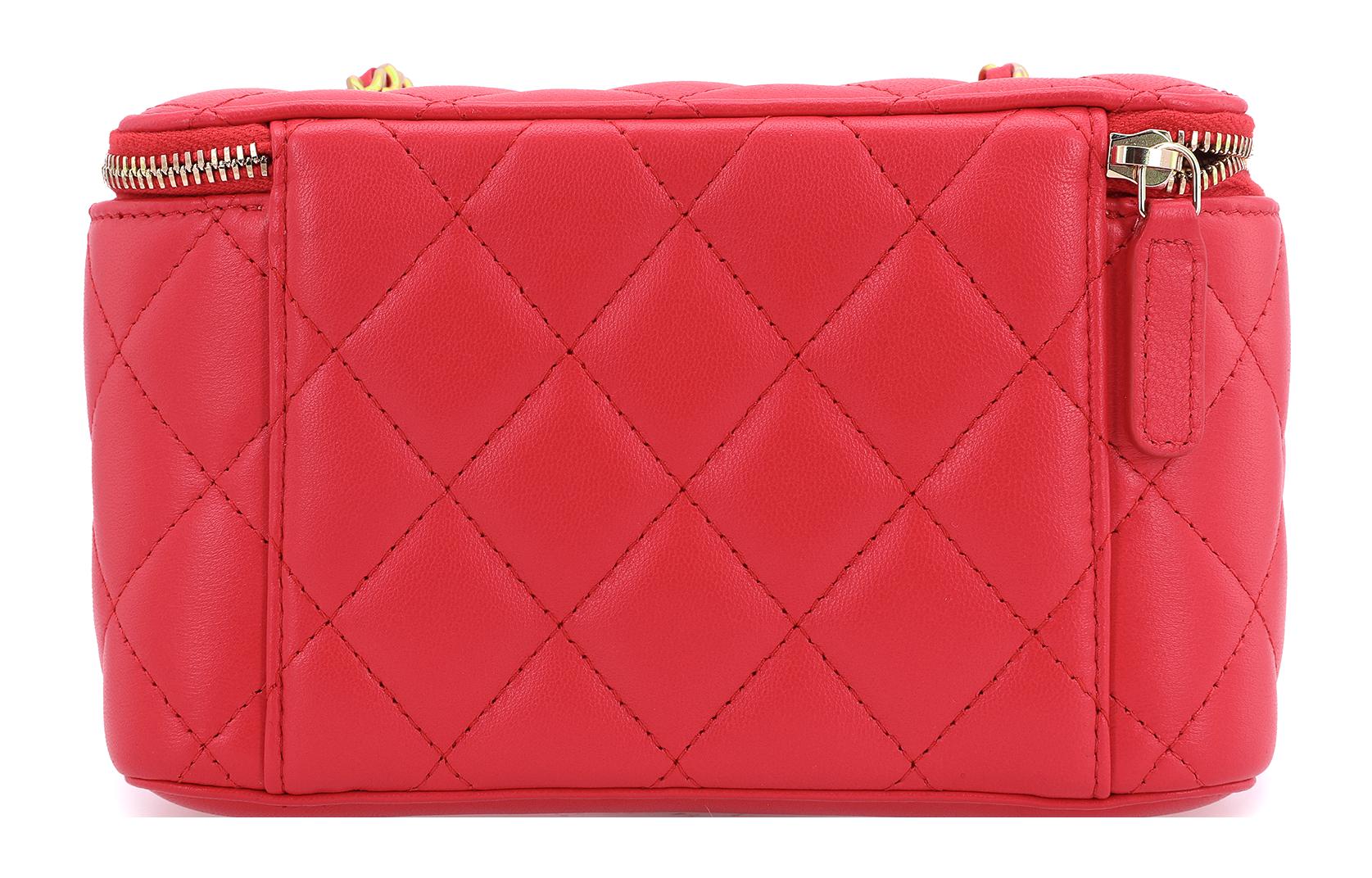 CHANEL Женская сумка через плечо из овчины арбузного красного цвета — фото 4
