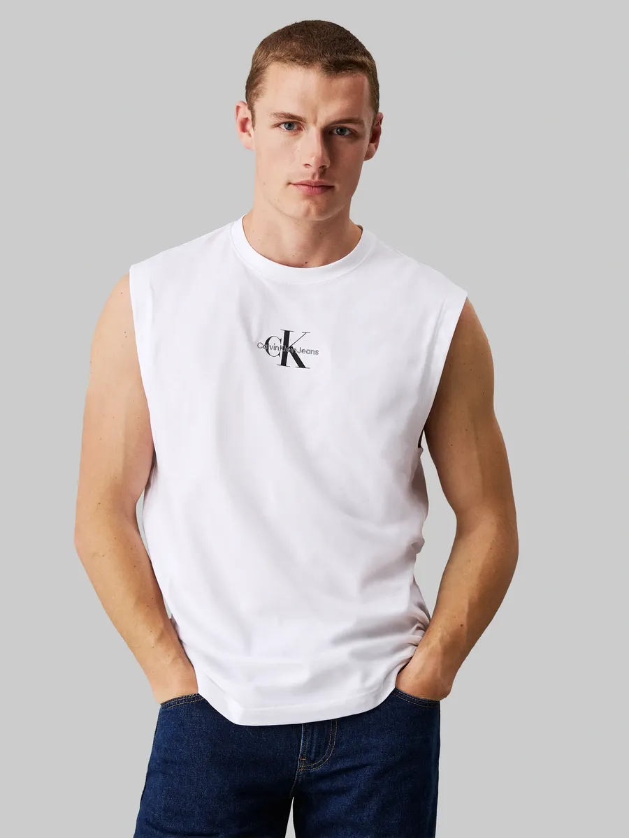 

Футболка Calvin Klein Jeans "MONOLOGO SLEEVELESS TEE" с фирменной этикеткой, белый