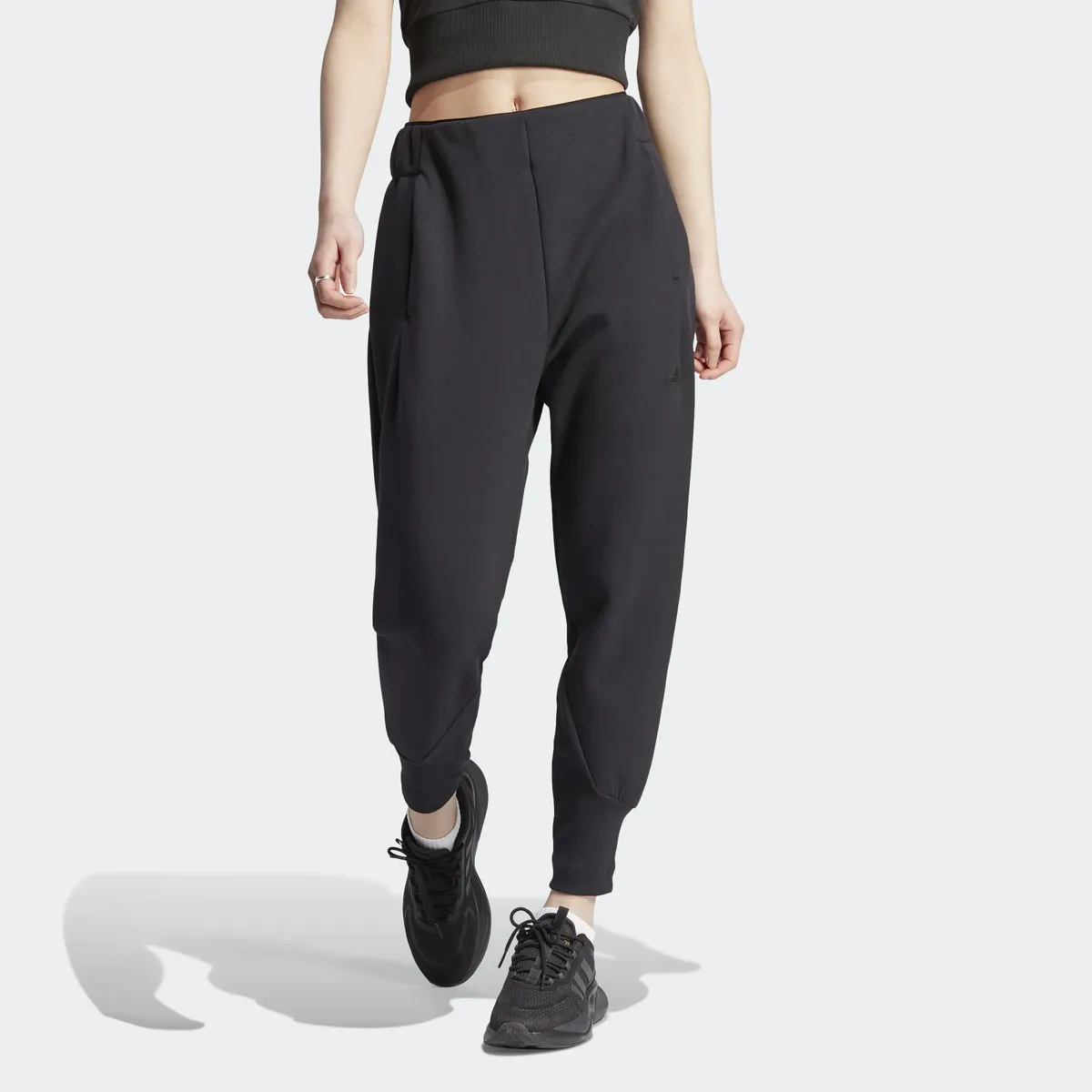 

Спортивные брюки Adidas Sportswear "W Z.N.E. ПТ" (1 шт.), черный