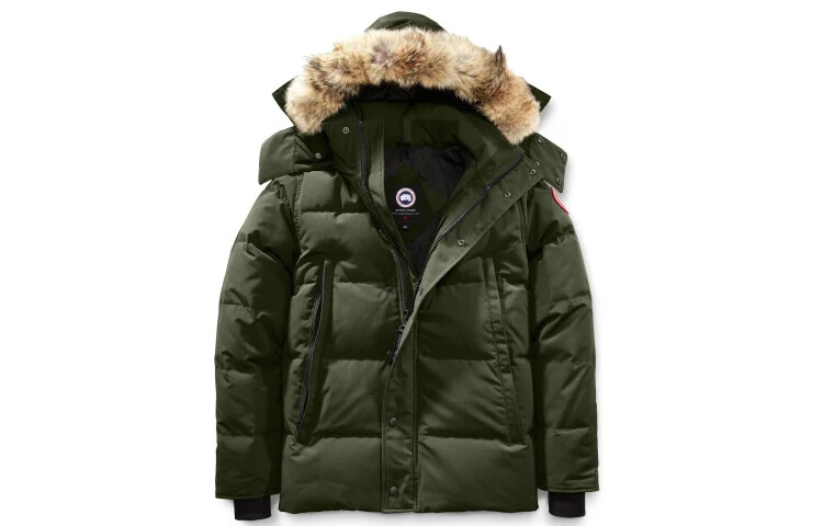 

Мужской пуховик Canada Goose, армейский зеленый