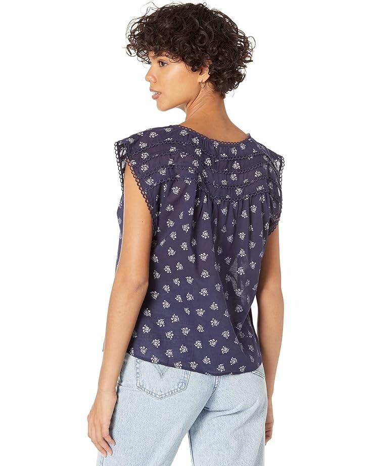 

Топ Steve Madden Have A Lace Top, цвет Oilslick