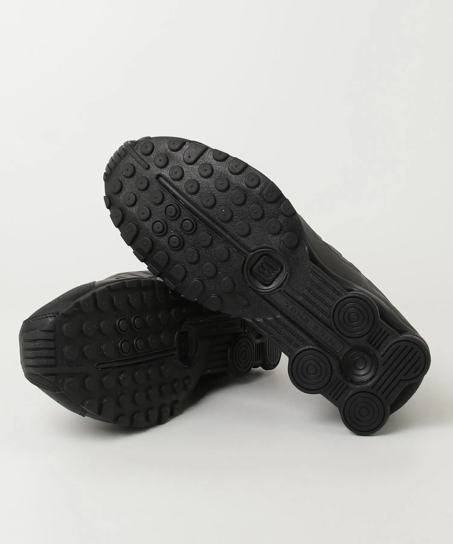 Мужские кроссовки NIKE SHOX R4 — фото 3