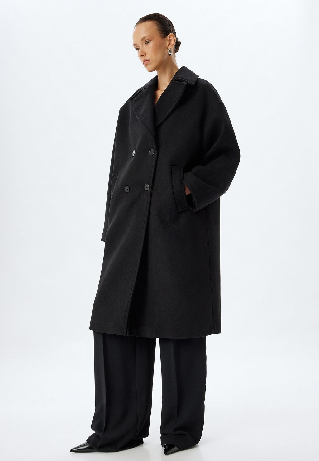 

Классическое пальто OVERSIZED Koton, черный