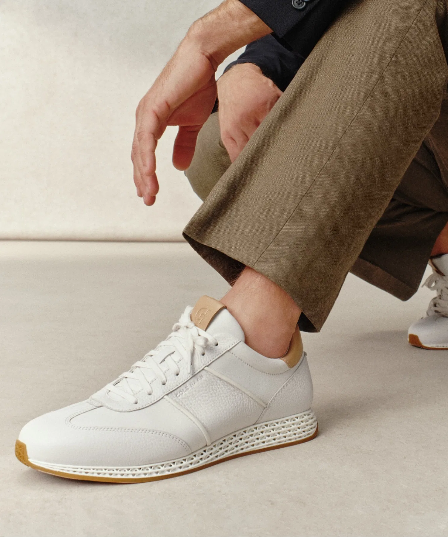 Мужские кроссовки из кожи Cole Haan GrandPrø SkyWeave Runner белые