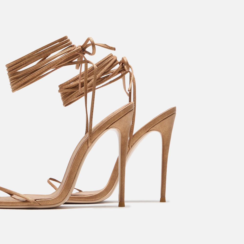 Туфли Femme LA Soleil Lace Up, цвет Glazed Camel — фото 3