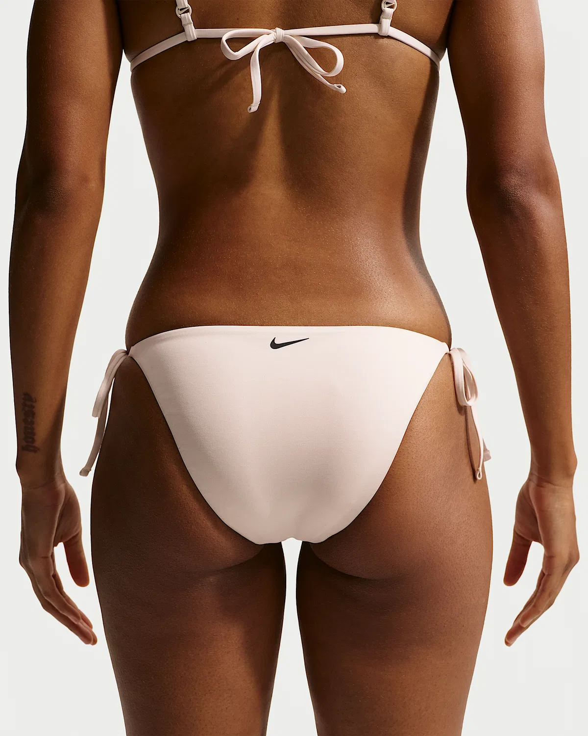 Женские плавки-бикини Nike Swim Effortless Essential с завязками, Chalk — фото 3