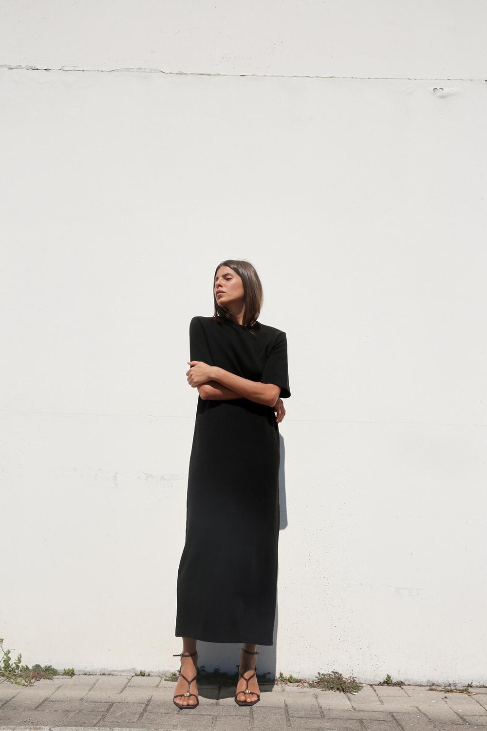 

Платье из интерлока с потертым платьем ZARA, цвет charcoal