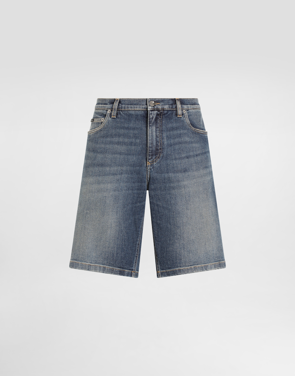 

Джинсовые шорты светло-голубого цвета с эффектом варки и стрейчем Dolce & Gabbana, мультиколор