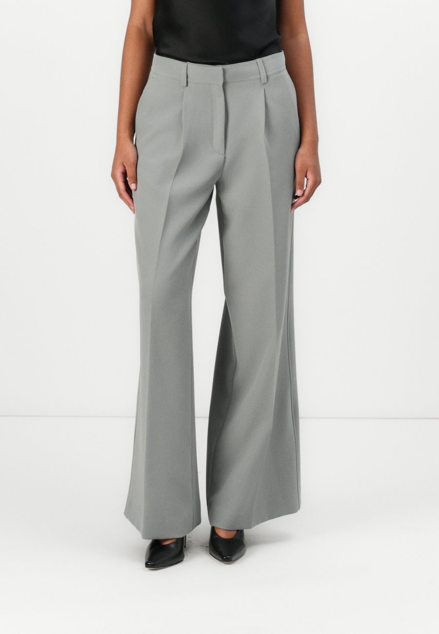 

Брюки BOSS TIWI, Turquoise/Aqua/Turquoise