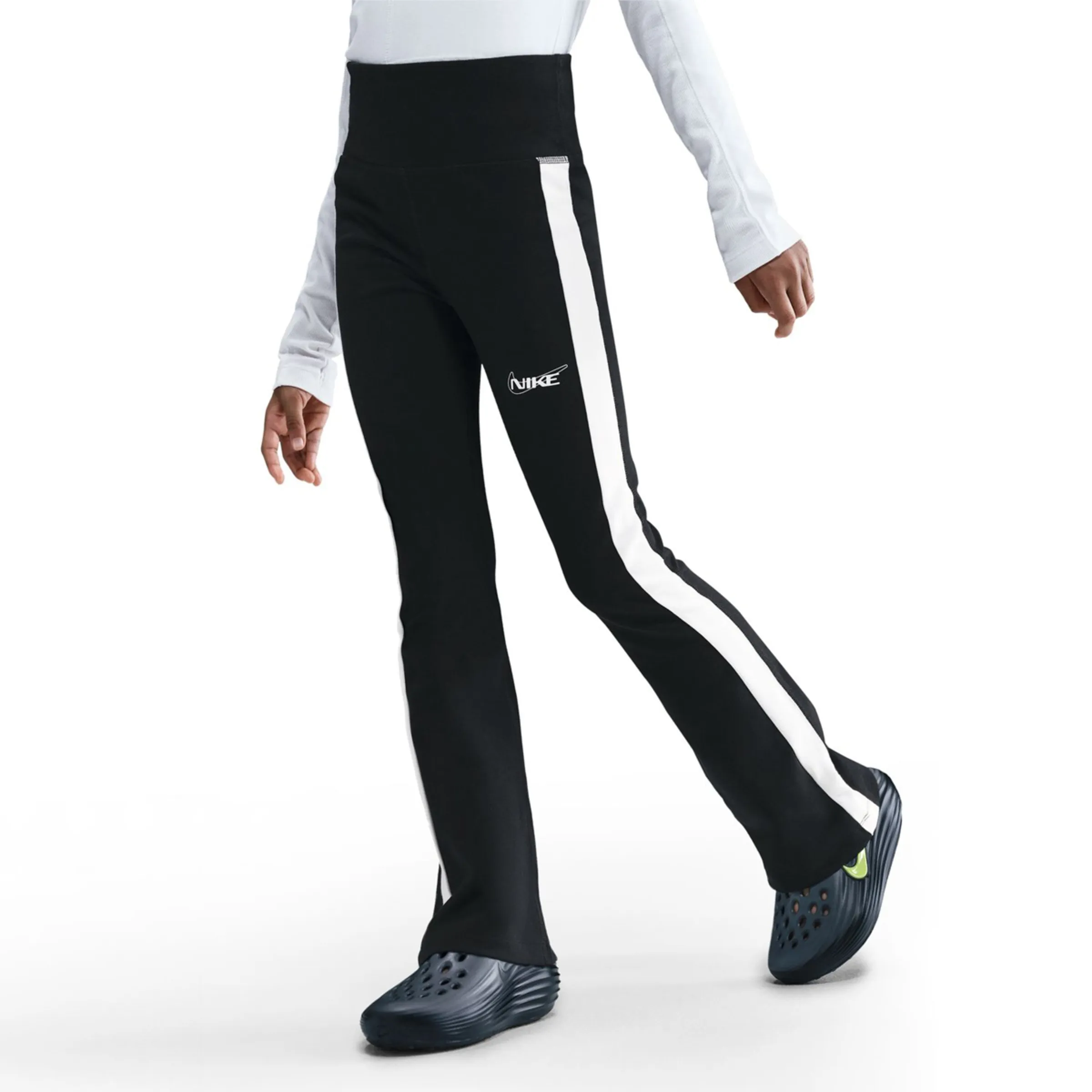 Детская куртка Sportswear Classic Tight Flare Gx Star Nike, черный — фото 3