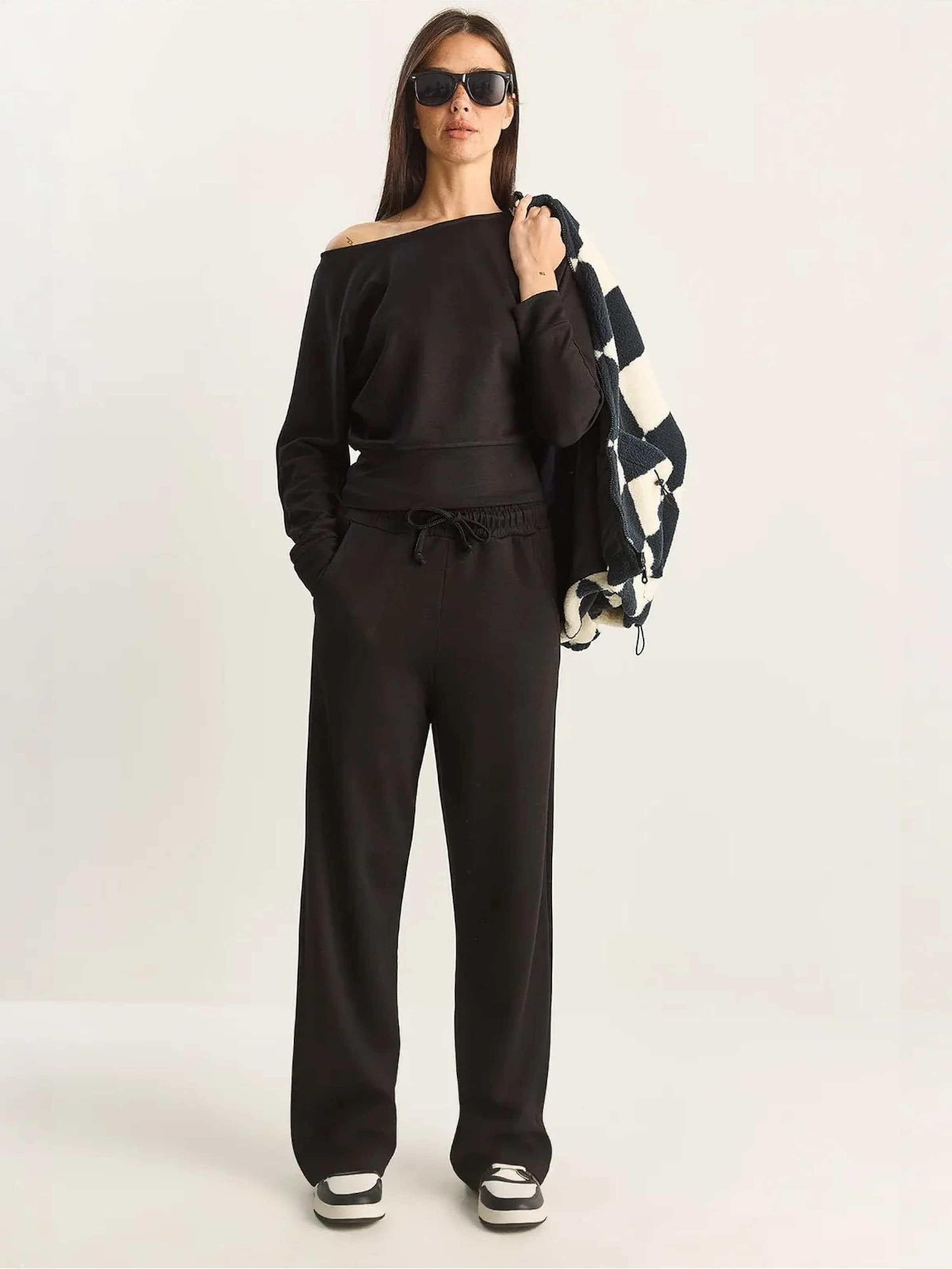 

Bianco Lucci Домашняя одежда в черном цвете