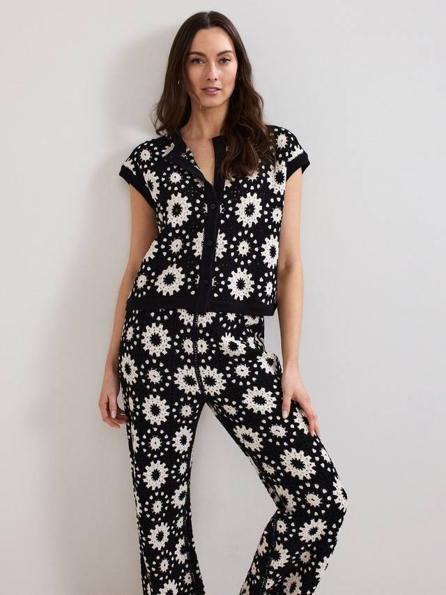 

Мэгги цветочный вязаный жилет Phase Eight, Black/Ivory