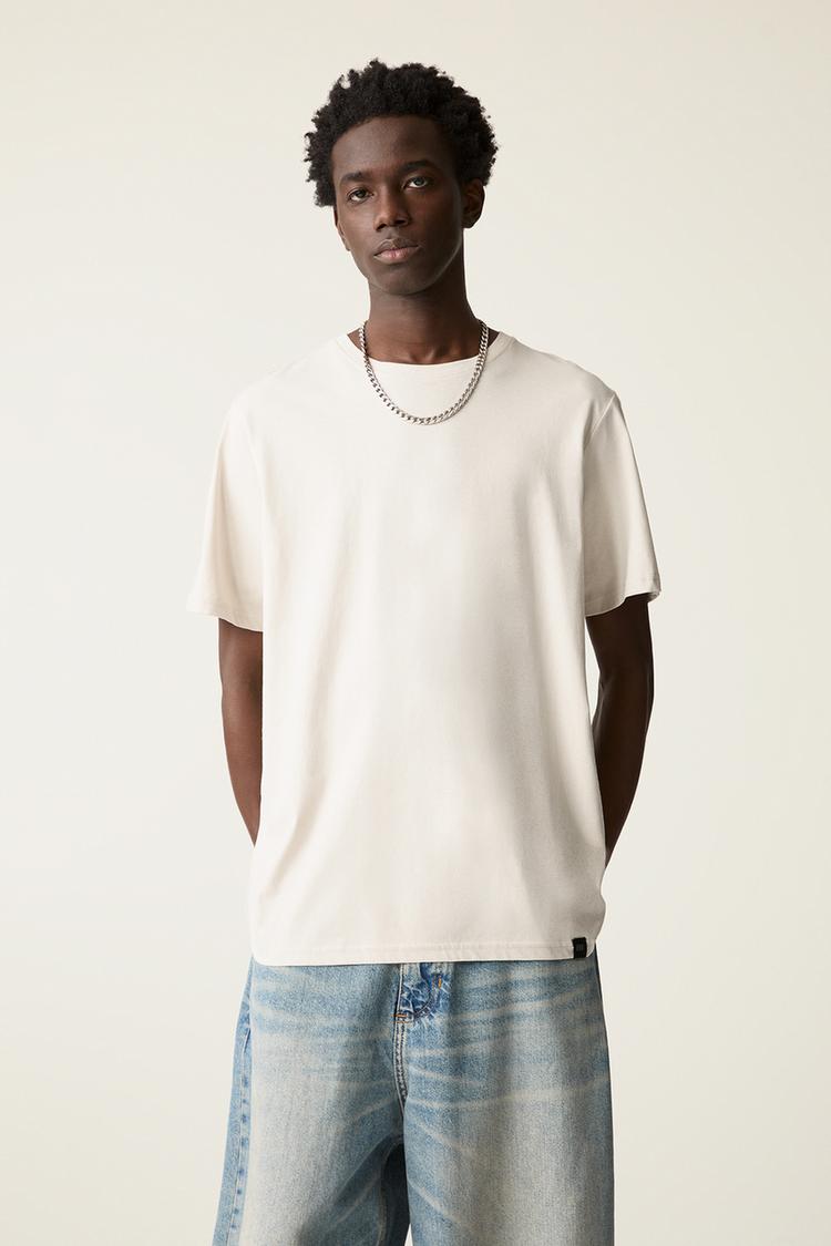 

Упаковка из 3 базовых футболок обычного кроя Pull And Bear, бежевый
