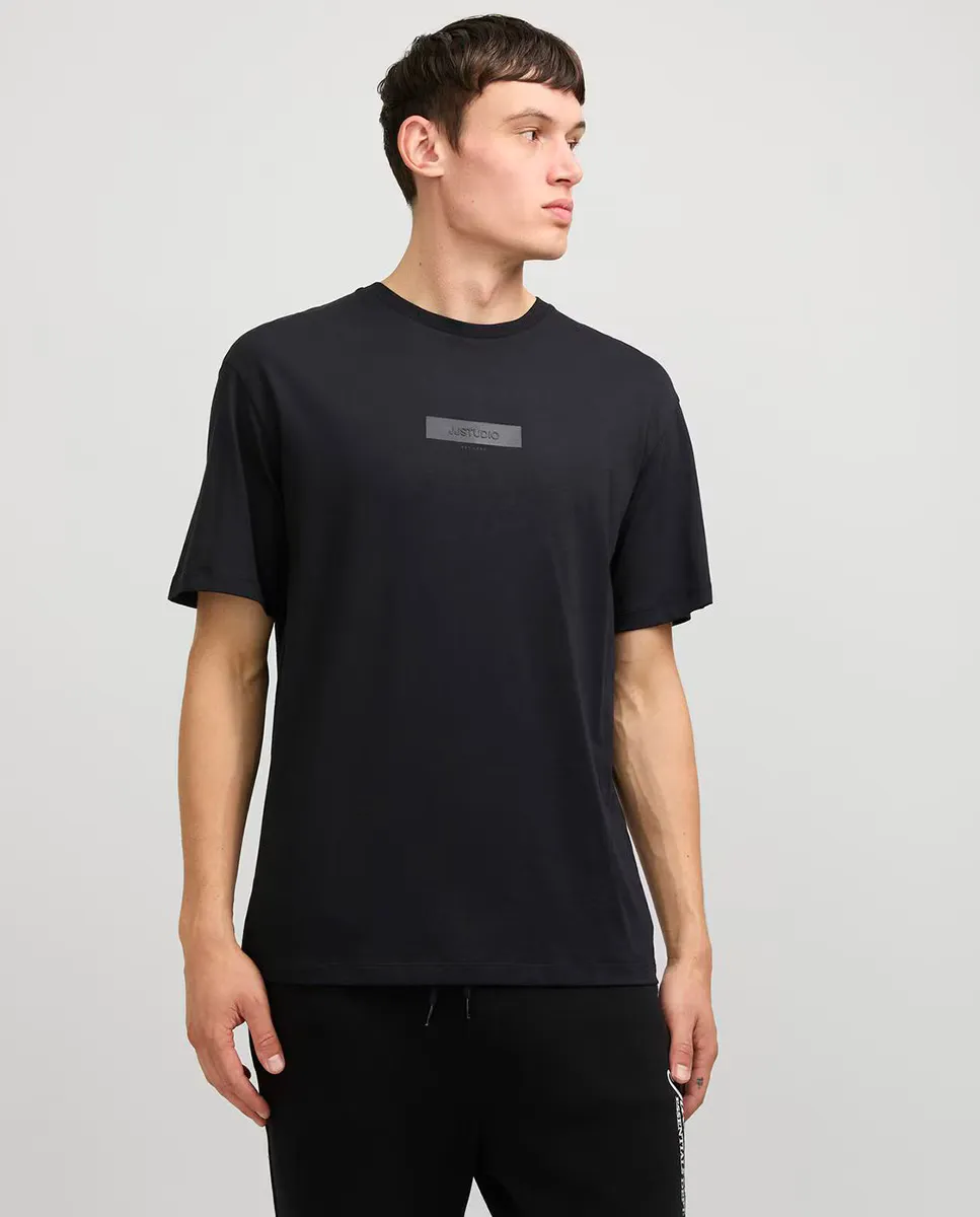 

Мужская футболка с короткими рукавами и логотипом спереди Jack & Jones, черный