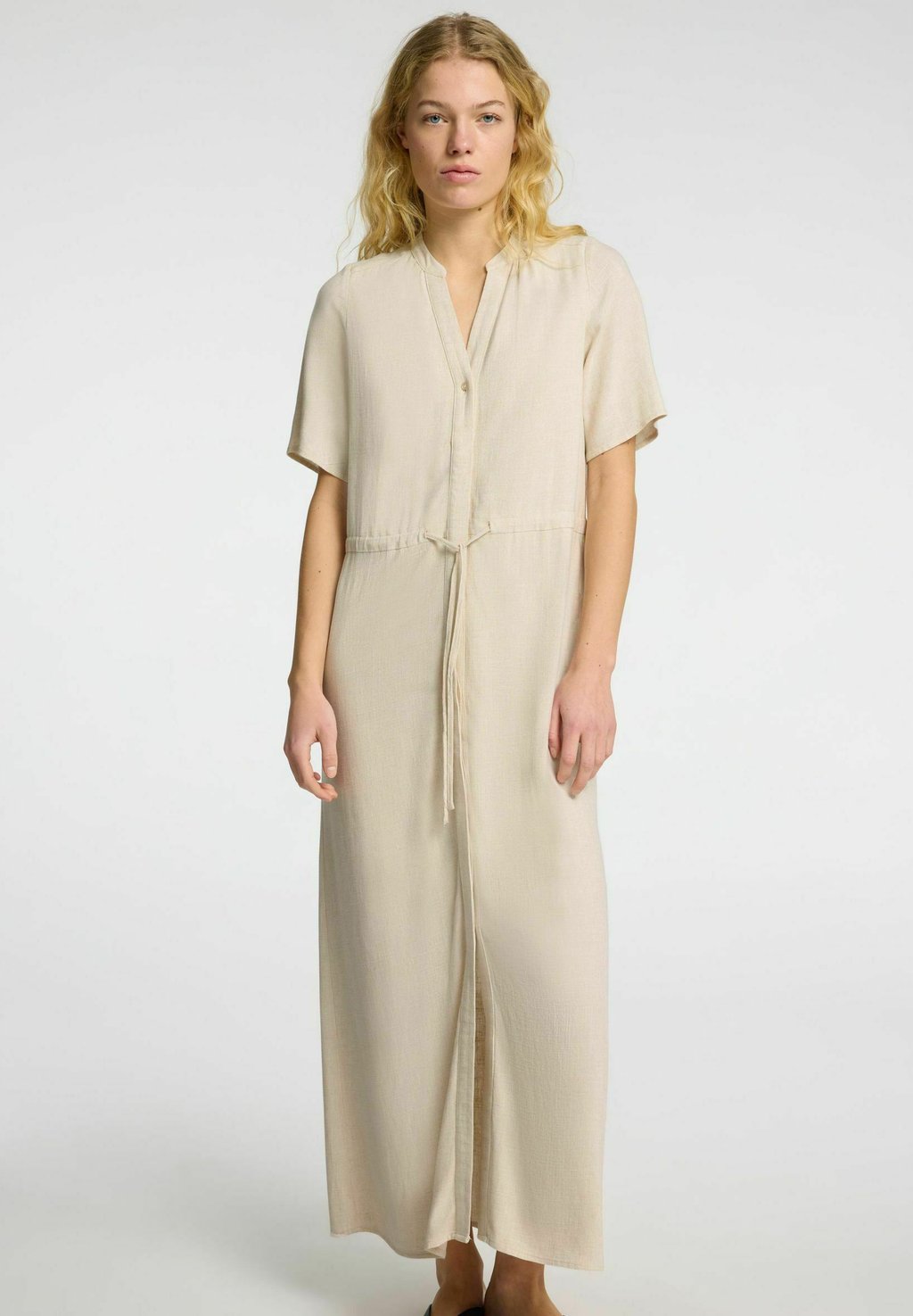 

Платье макси Selected Femme, молочный