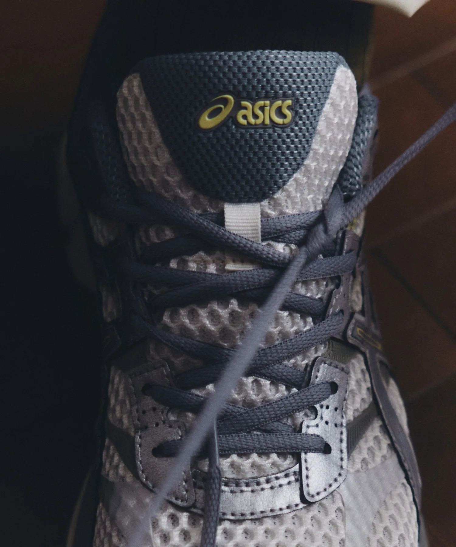 Унисекс кроссовки для бега ASICS GEL-CUMULUS 16 бело-серые — фото 2