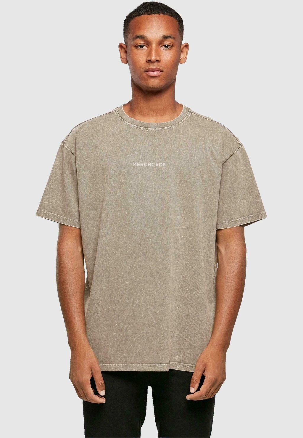 

Футболка с принтом BREAK THE RULES ACID WASHED Merchcode, хаки