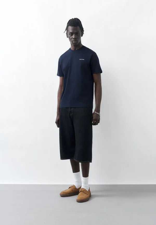 Футболка с микрологотипом и круглым вырезом, базовая футболка Calvin Klein, Dark Sapphire — фото 2