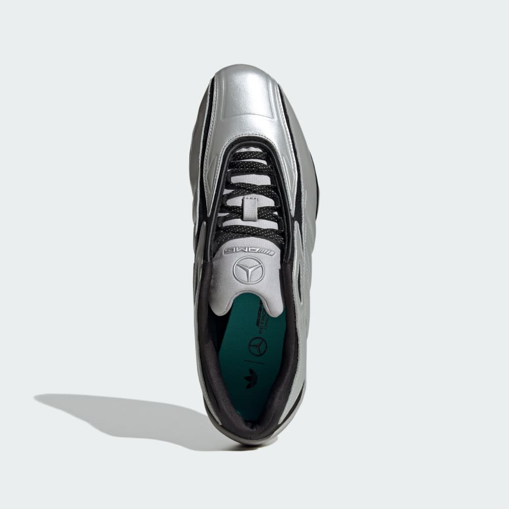 Кроссовки Adidas Adiracer GT Mercedes Shoes, цвет Matte Silver/Core Black/Grey Two — фото 2