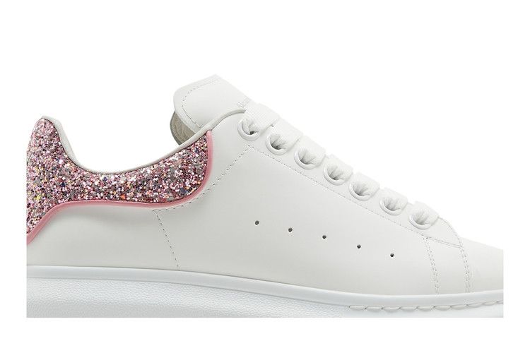 Кроссовки Alexander McQueen Alexander McQueen Wmns Oversized Sneaker 'White Rose Glitter', белый — фото 3
