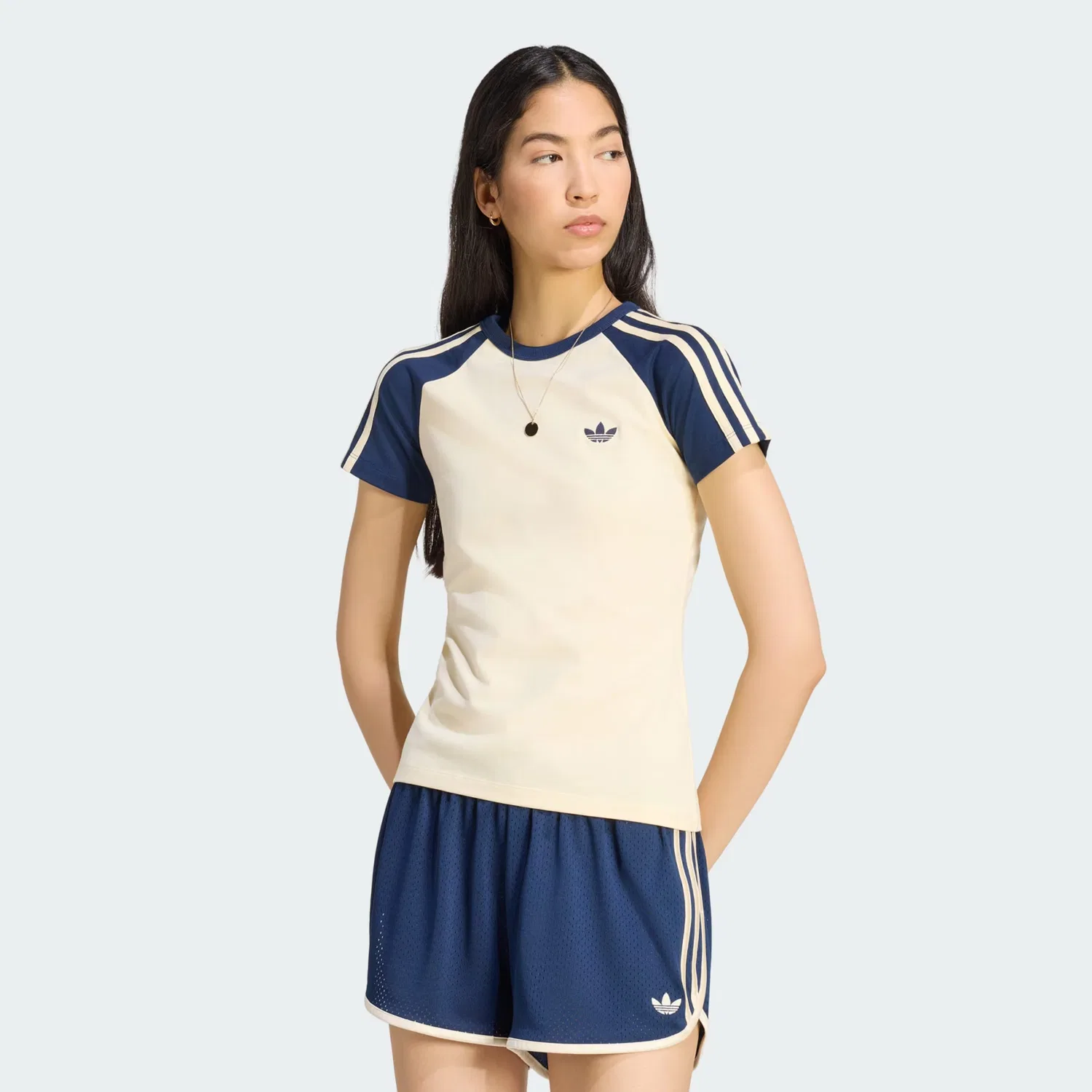 Футболка Adidas Originals Sst кремового цвета — фото 2