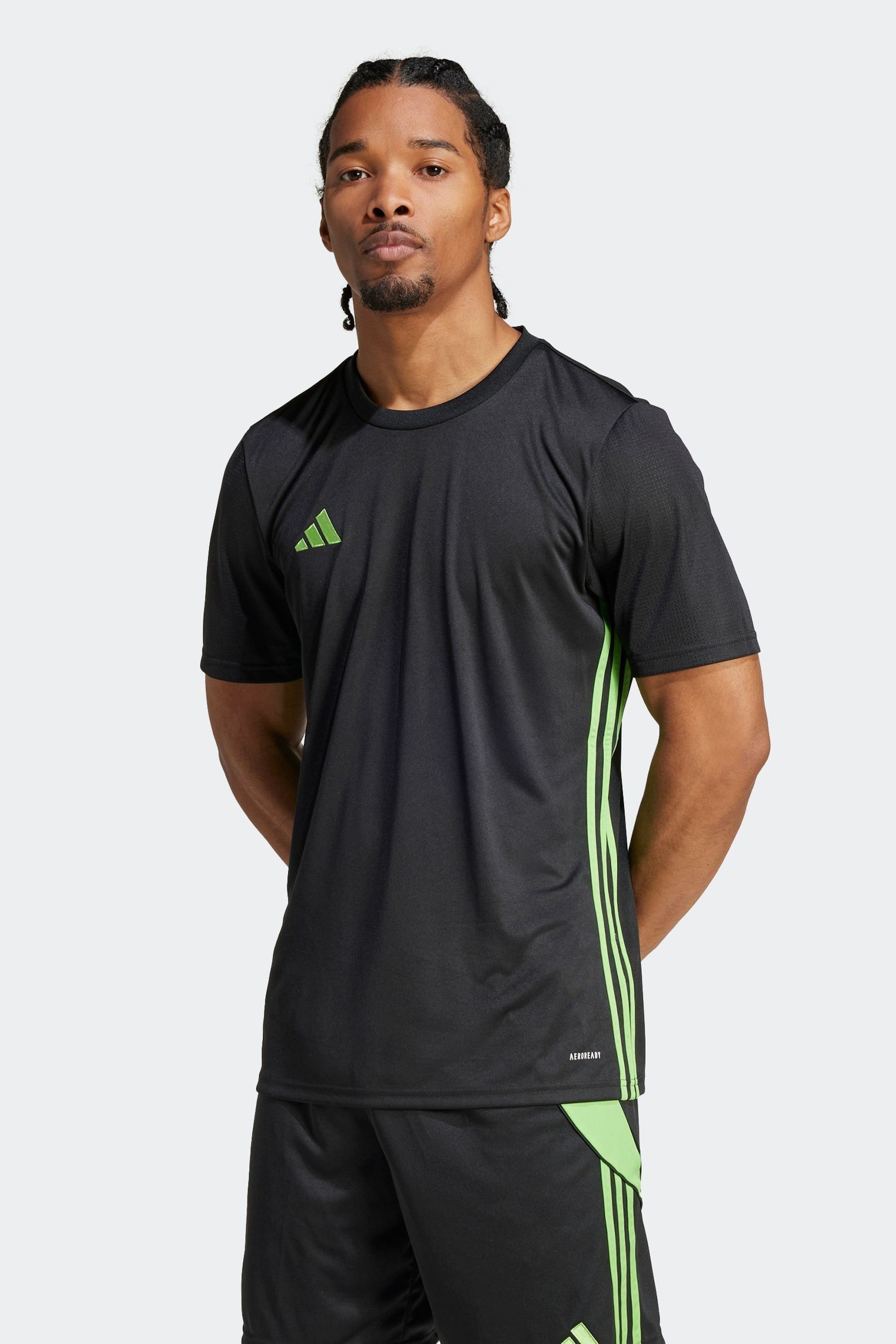 

Футболка Tabela 23 Adidas, черный