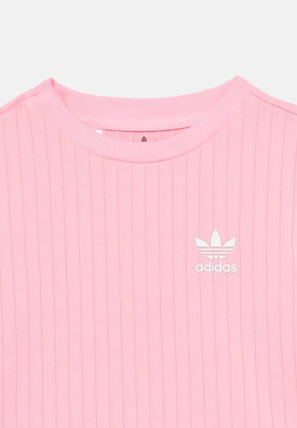 Обычные широкие детские шорты Adidas Originals, Light Pink — фото 4