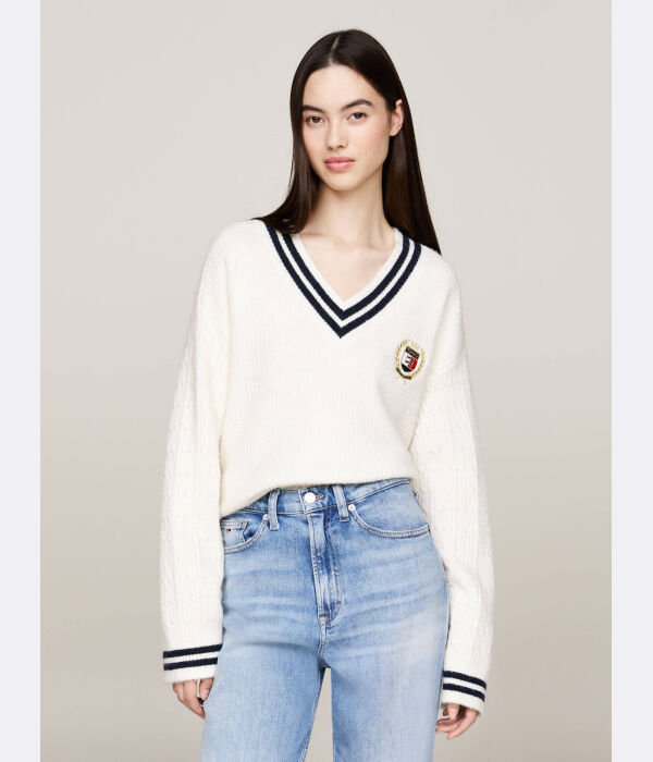 

Свитер Tommy Jeans Regular Fit, белый