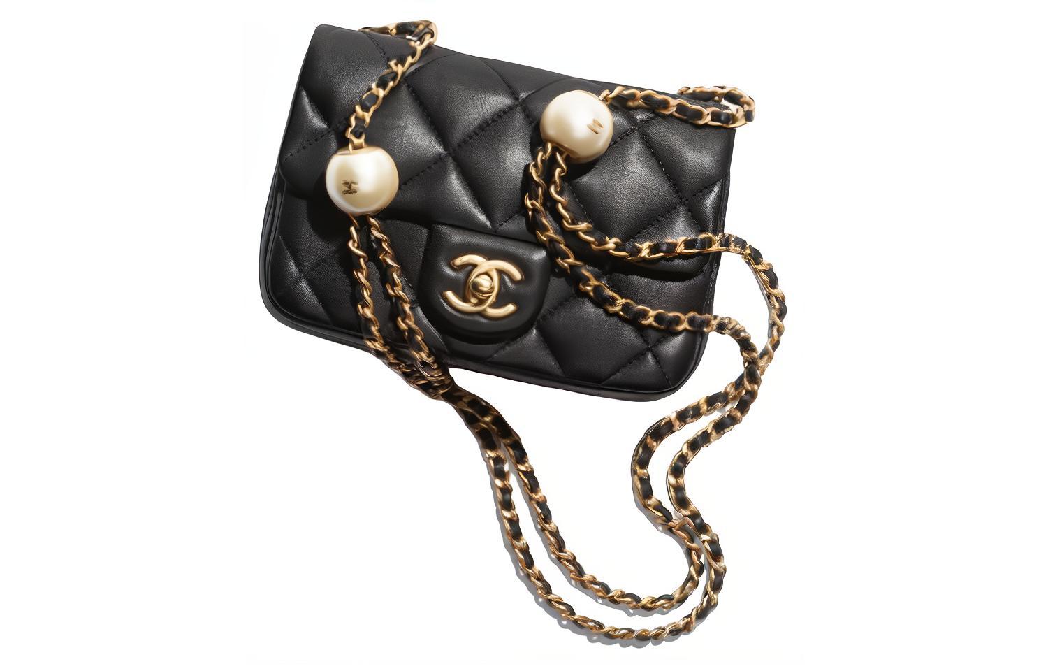 CHANEL Миниатюрная квадратная сумка через плечо из овчины — фото 2
