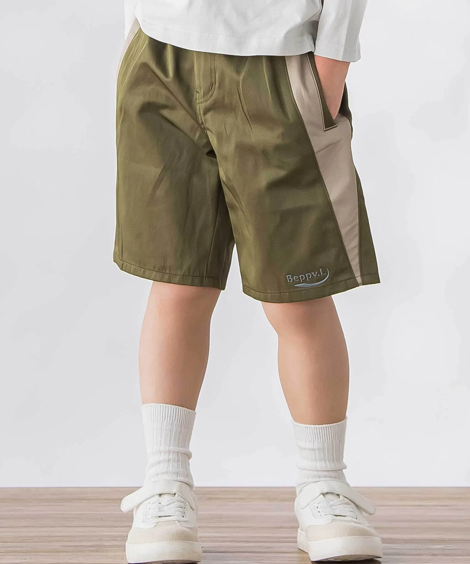 Детские шорты с треугольными вставками BeBe Petits Pois Vert зелёные