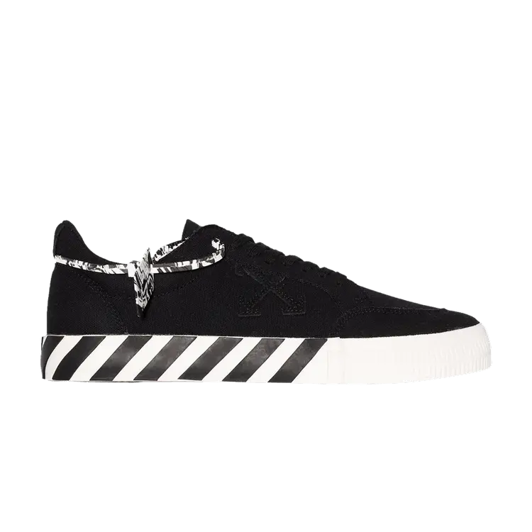 

Кроссовки Off-White Vulc Low, Black