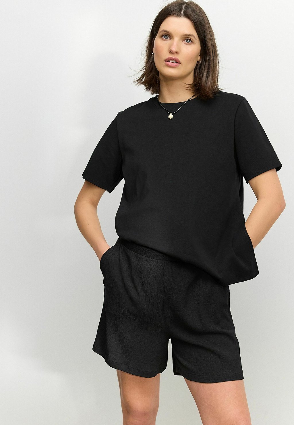 

Шорты REGULAR FIT - MATERNITY PULL ON TEXTURED Next, черный