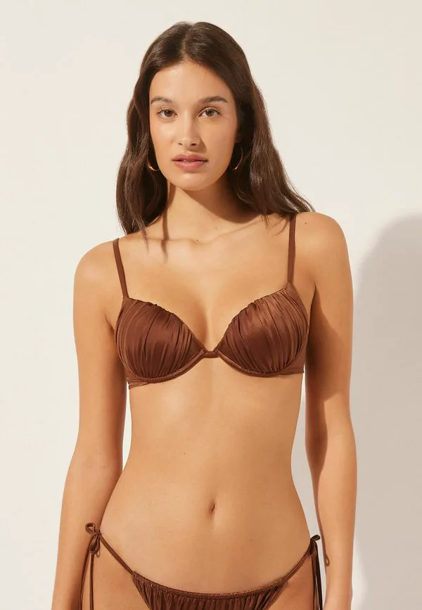 

Блестящий атласный топ от бикини Calzedonia, E Shiny Satin Choco Brown, Коричневый, Блестящий атласный топ от бикини Calzedonia, E Shiny Satin Choco Brown
