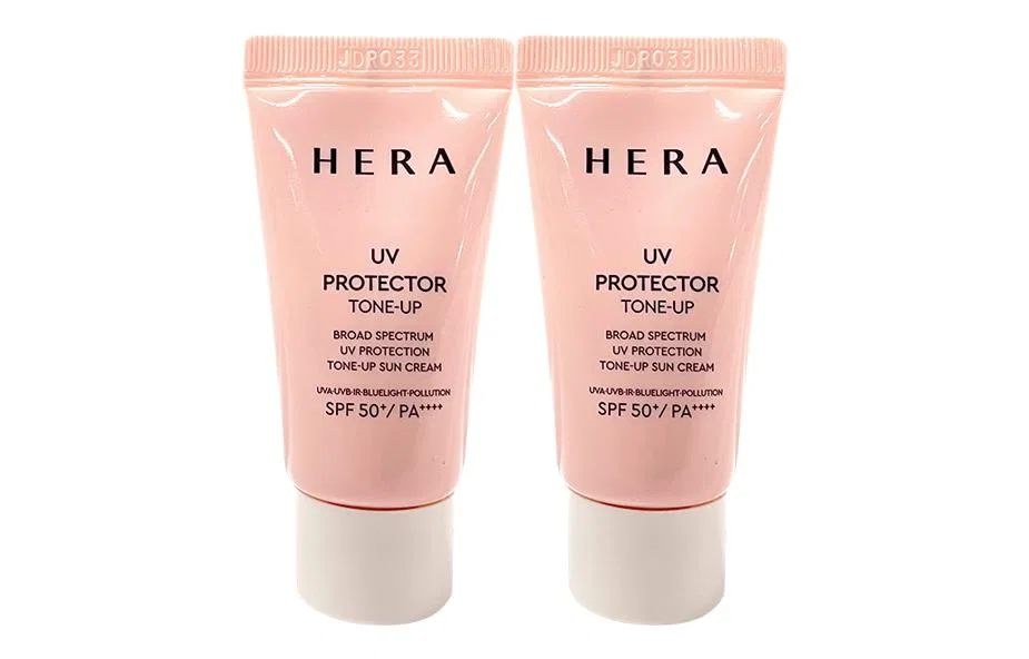 Солнцезащитный крем для лица HERA Sunshine Companion SPF50+/PA++++, 15 мл×2