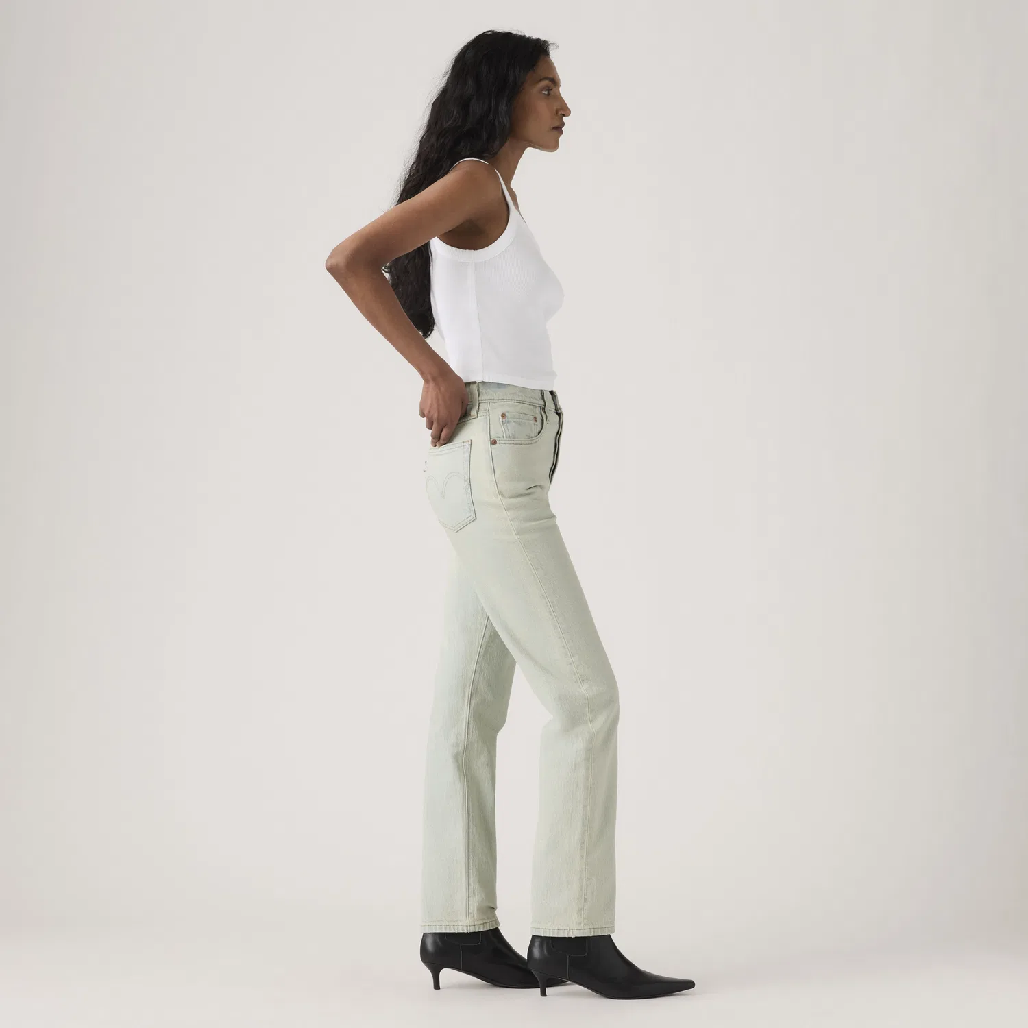 Джинсы Levi's 501 Original Fit, светло-синий (небесно-голубой) с эффектом винтажного высветления — фото 4
