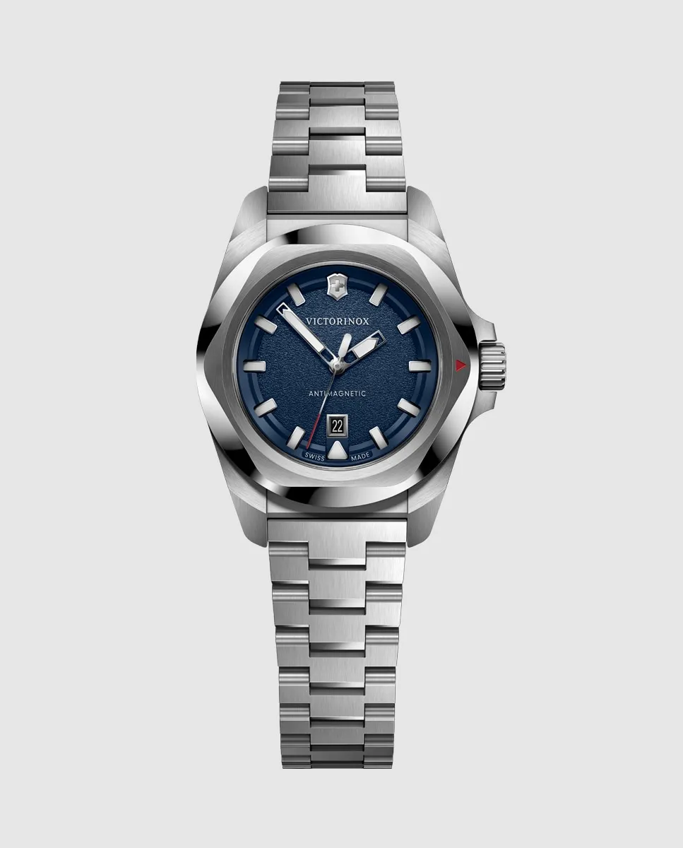 

Женские часы Inox V242038 из стали с серебряным ремешком Victorinox, серебряный
