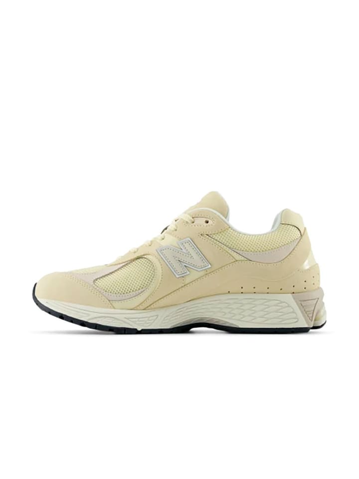New Balance Кроссовки M2002 бежевого цвета — фото 2