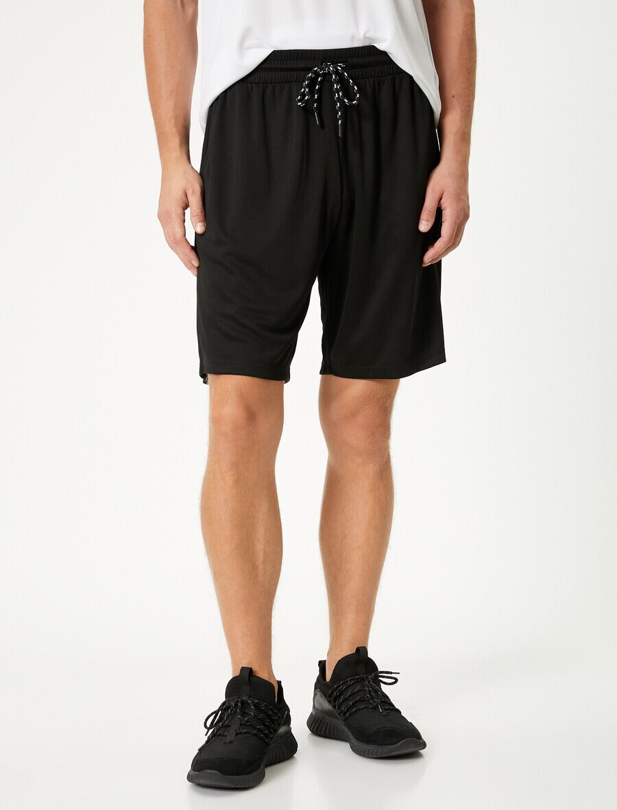

Шорты Koton Regular Pants, черный