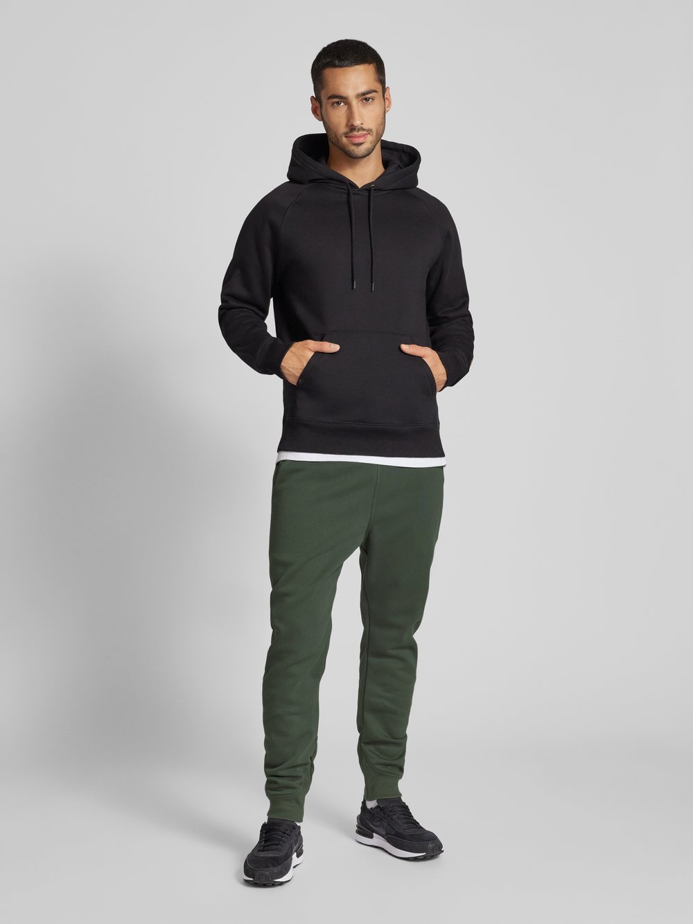 

Спортивные штаны с карманами G-Star Raw, оливковый