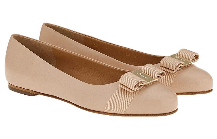 Varina Женская повседневная обувь Женские низкие розовые Ferragamo — фото 2