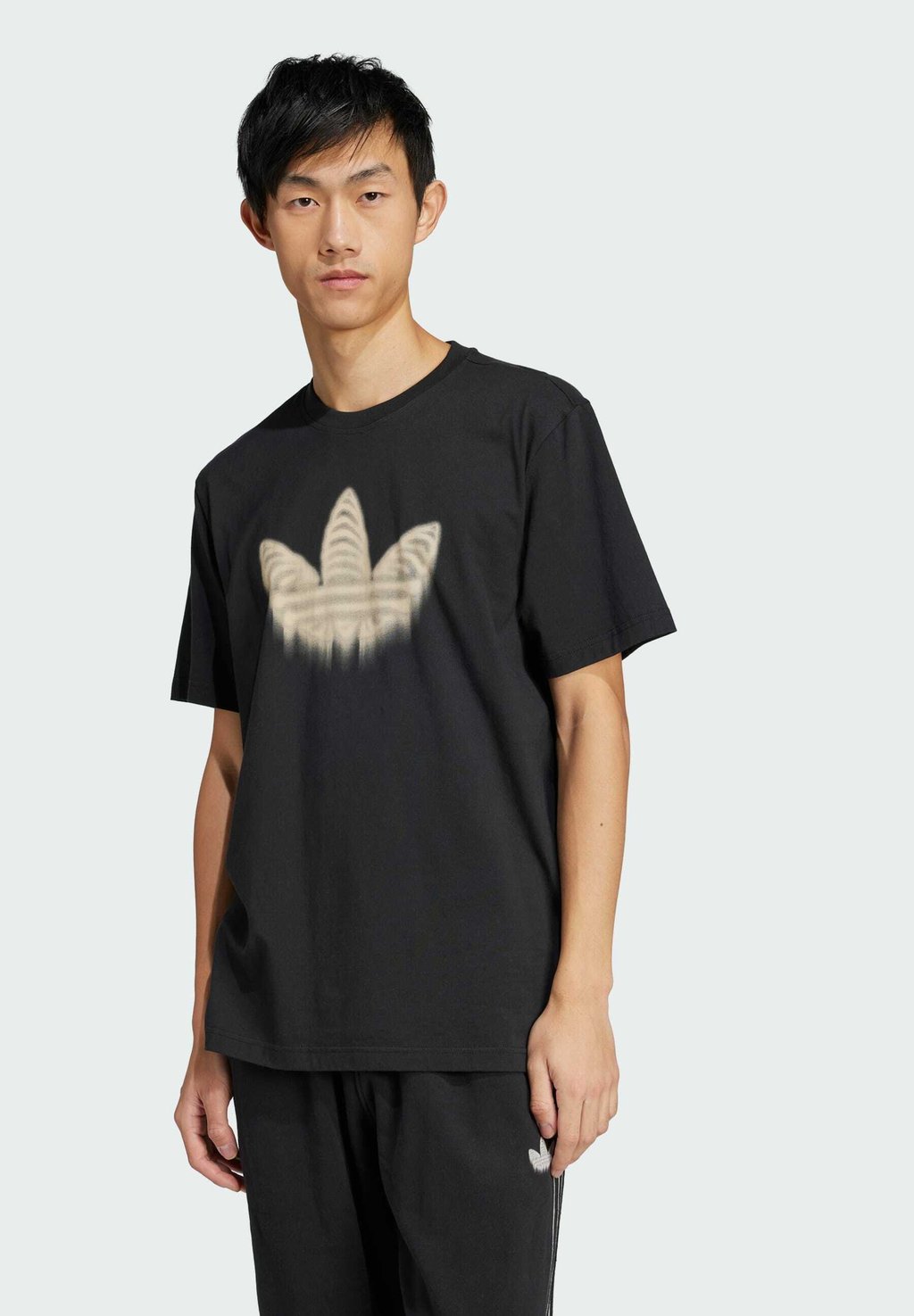 

Футболка с принтом SKELETON TREFOIL adidas Originals, черный