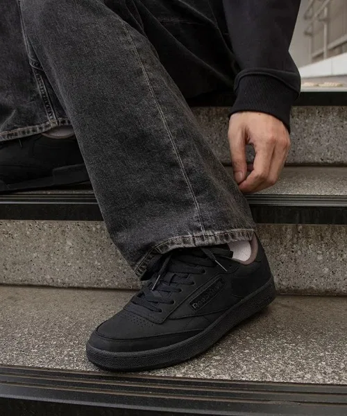 Унисекс кроссовки CLUB C 85 VINTAGE Reebok чёрные