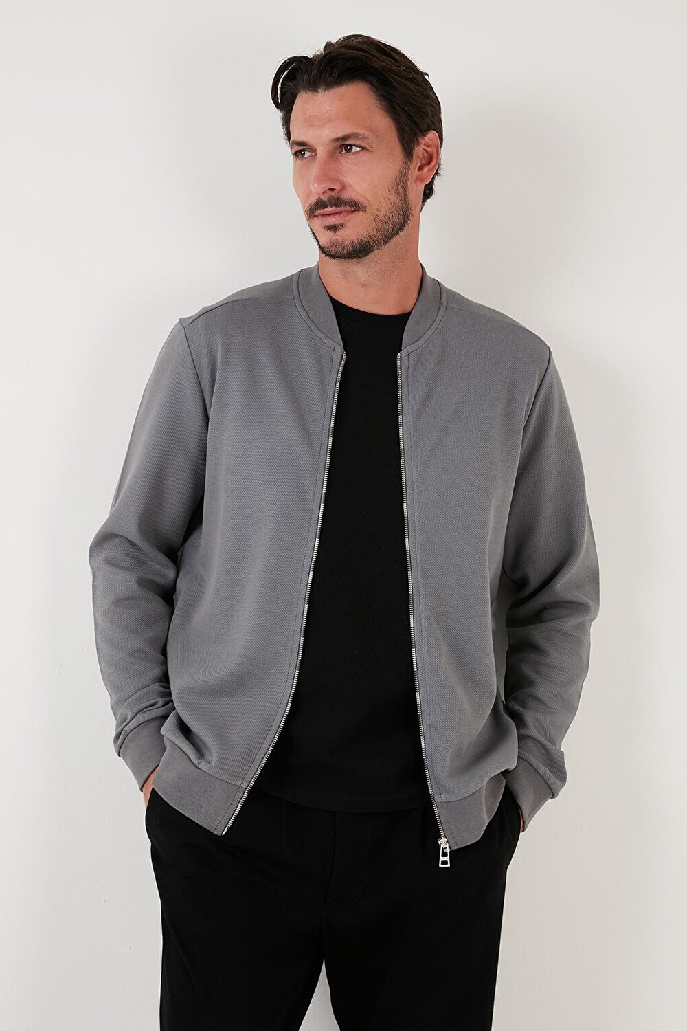 

Кардиган стандартного кроя из хлопка на молнии с воротником-стойкой 5905507 Buratti, светлый хаки